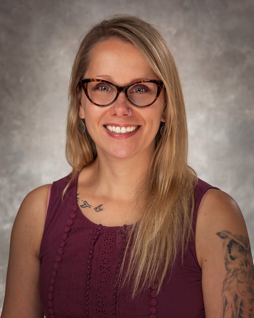 kristen cooley headshot